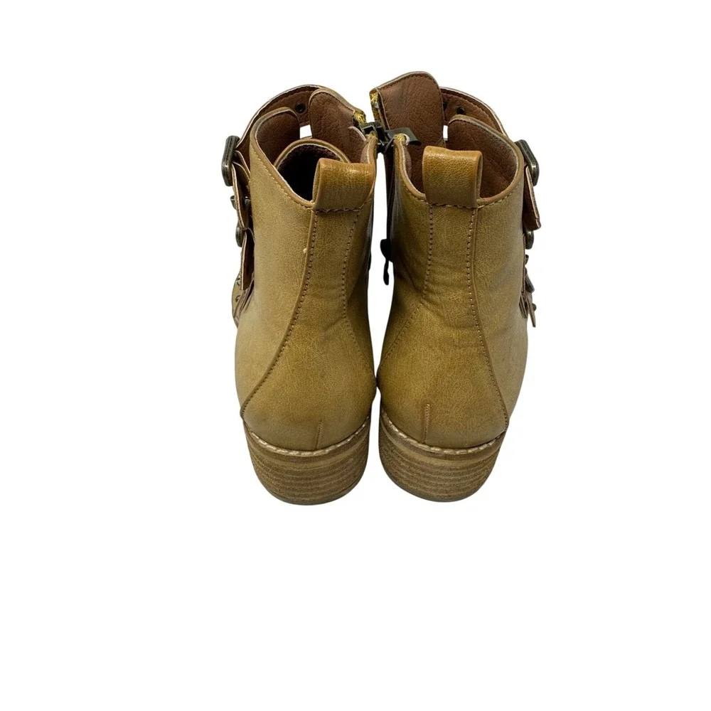 🔥Beast Fashion Sz🚨 6 Tan Ankle Boots 4-Strap Multi Buckle Studded Moto Booties
